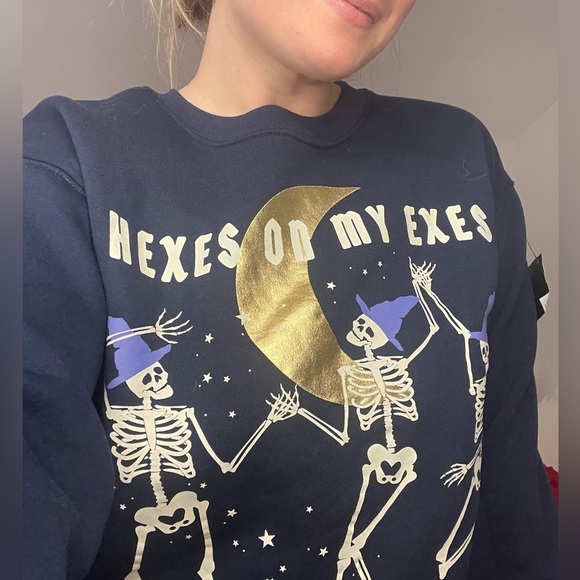 Wound Up Tops - Hexes on My Exes Crewneck